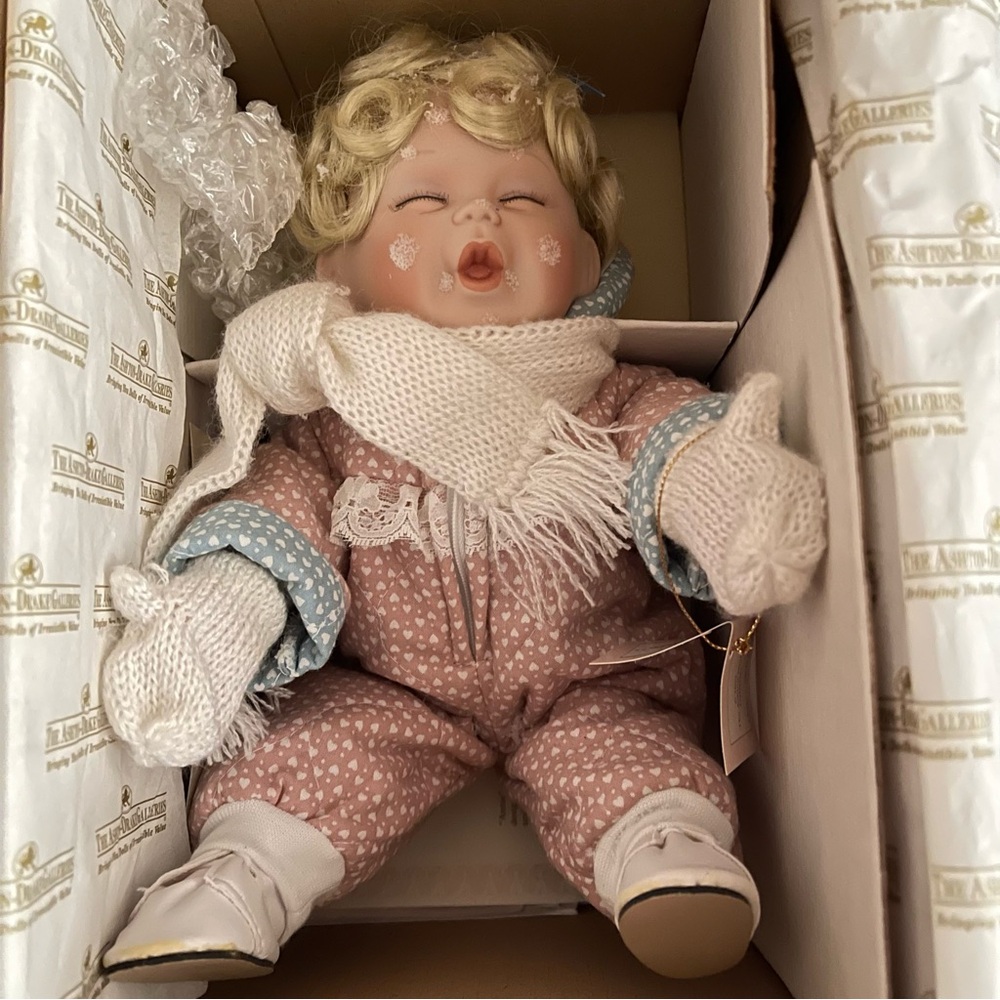 Ashton Drake Doll “Annie”